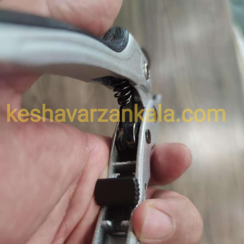 لیست قیمت قیچی باغبانی ، قیچی هرس باغبانی zoom مدل k02 ، قیمت قیچی باغبانی ZOOM مدل K02 ، بهترین قیچی باغبانی ZOOM در ایران ، قیمت قیچی باغبانی ارزان برند زووم ، خرید انواع قیچی هرس ZOOM مدل K02